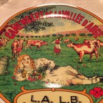 マ プール - 変わったお皿なので食べ終わった後に絵柄を写真に収めました