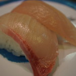 回転鮨 清次郎 - カンパチ