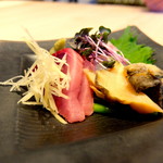 割烹 米三つ - お造り三種（真鯛・鰹・赤西貝）