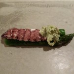 余市SAGRA - 蝦蛄の蕗の薹とケッパーのタルタルグリーンアスパラ添え
