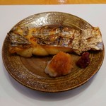 三笠鮨 - 幅の広い太刀魚 青龍刀魚？