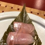 Izu Kougen Jougasaki Onsen Hanafubuki - 桜葉で締めた伊豆沖の金目鯛