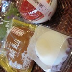 金蝶園総本家 大垣駅前本店 - 商品