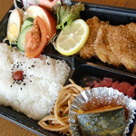 寿加田弁当 - ヒレカツ弁当