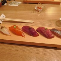 伊勢鮨 - 