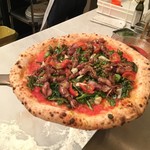 ピッツェリア イゾラ - Pizza!