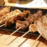 Izakaya Ennasubi - 串焼き盛合せ