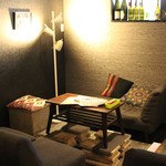 ハマチョウ - テーブル席