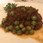 イ・ボローニャ - 牛モモと豆のスペッツァティーノ