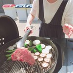 異国精肉店ザ・アミーゴス - 豪快に焼き焼き
