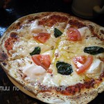 エッセンサッポロ - パリパリ系のピザ