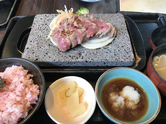 石焼ステーキ 贅 宮城明石台店 ゼイ 泉中央 ステーキ 食べログ