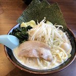 横浜家系ラーメン 吟家 - 