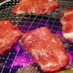 炭火焼肉 六本木 隆 - 生タン