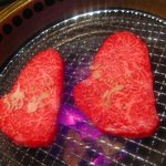 炭火焼肉 六本木 隆 - フィレを焼きます