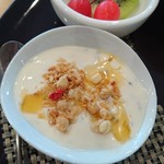 菜食健美　広島店 - グラノーラヨーグルト
