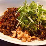 四川担担麺 阿吽 - 汁なし坦担麺(830円)