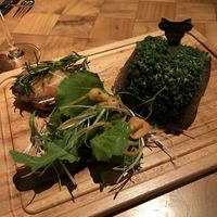 ザ タヴァン グリル＆ラウンジ - 