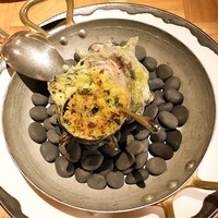ザ タヴァン グリル＆ラウンジ - 