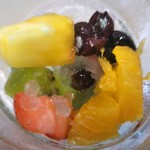 慈げん - パイン苺キウイぶどうオレンジ､ブルーベリーが