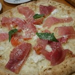 ピッツァ モーレ - 『デリッツィア』1580円