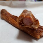パン ルージュ - 熟成ロングウインナー(350円)　断面