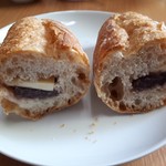 パン ルージュ - あんバターフランス(240円)　断面