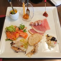 ブッフェアンドカフェ スロープサイドダイナー ザクロ - 