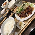Nikudainingumitasumitasu - カットステーキランチ 霜降り１４８０円肉１．５増＋６００円、おまけにご飯大盛り無料！！
