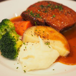 モンテ - ランチコース 1650円 のパン