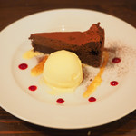 モンテ - ランチコース 1650円 のガトーショコラ