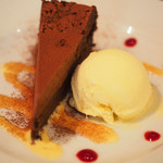 モンテ - ランチコース 1650円 のガトーショコラ