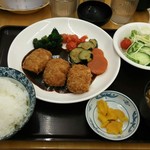 食の駅 十文字屋 - 三ケ日コロッケ定食