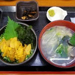 Katakura Shouten - 生うに丼(小)牡蠣汁セット
