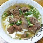 喰うかい - 牛すじうどん ４００円(税込)(2018年5月5日撮影)