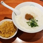 麺屋 六感堂 - 冷製白い雲丹和えそば（エスプーマ仕立て）＋雲丹とサーモンの炊き込みご飯（限定チャコ飯）