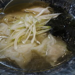 横浜家系ラーメン みさきや - ワンタン(海老)