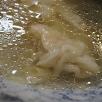 横浜家系ラーメン みさきや - ワンタンどアップ