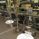 海栗とワイン TSUKIHI - 
