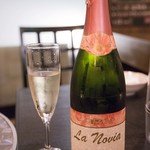 ワイン酒場 ツキアカリ - 