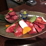 米沢牛焼肉 仔虎 - タン塩＆カルビ＆ハラミ