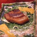 酒事と飯事 黄瀬戸 - 豚の角煮
