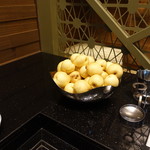 Holiday Inn Express  - さらにフルーツとか