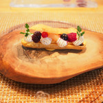 ビストロアム - ランチコース 4484円 のフォアグラのエクレア