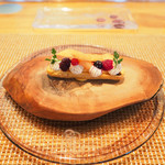 ビストロアム - ランチコース 4484円 のフォアグラのエクレア