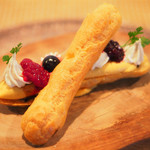 ビストロアム - ランチコース 4484円 のフォアグラのエクレア