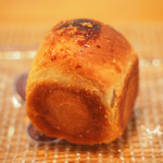 ビストロアム - ランチコース 4484円 の自家製パン