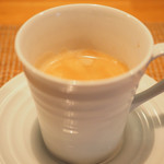 ビストロアム - ランチコース 4484円 のコーヒー
