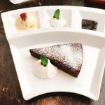 Kohi Hidekura Nibankan - 真面目なチョコレートケーキ