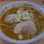 Soba Douraku Begasu Begasu Tsuruokaten - 味噌ラーメン